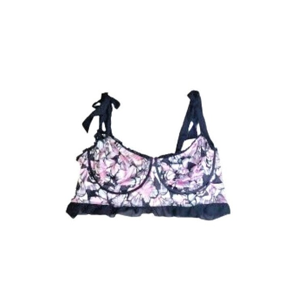 TORRID Satin Ruffle Underwire Bra Butterfly Windows Black Plus Size 6 6x 30 D DD - Picture 2 of 13